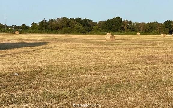 5th image of 1290 Gun Range Rd