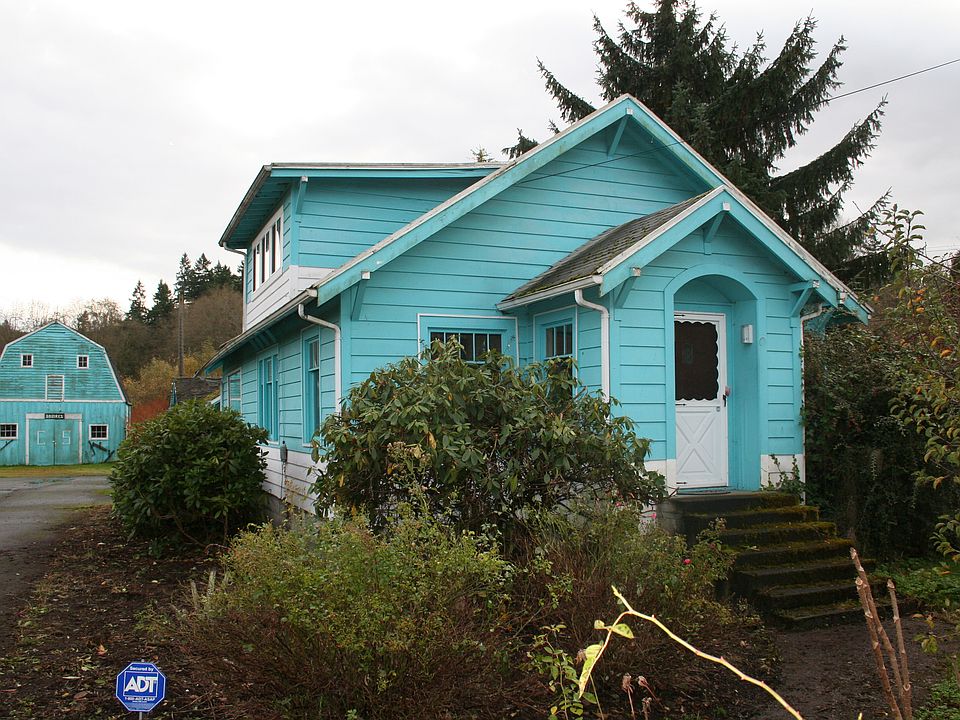 1st image of 4702 44th St E