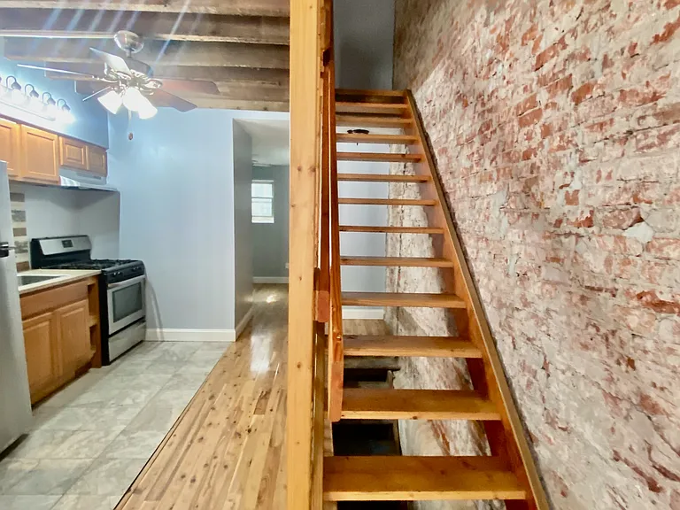 2027 S Watts St — Photo 21