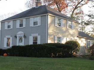 79 Hillcrest Ave, Longmeadow, MA 01106