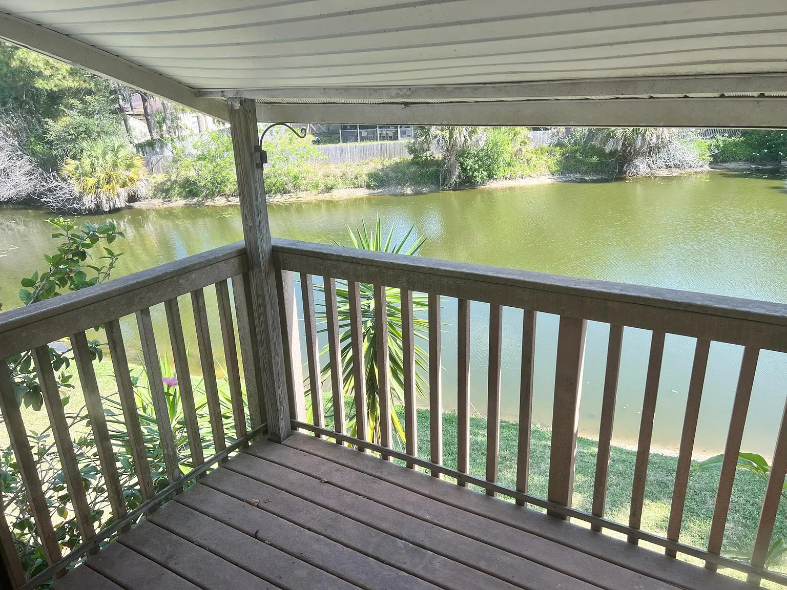 2 bed, 915 sqft, $1,800 — Photo 1