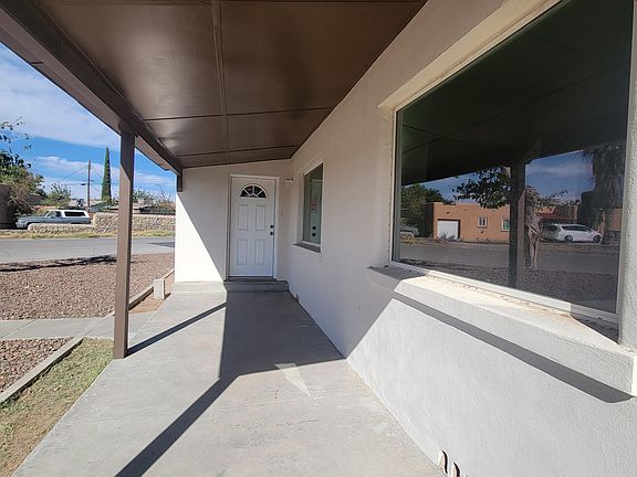3rd image of 8327 Sageland Way