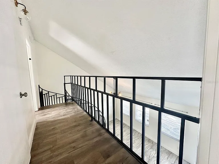 122 S Bulova Dr — Photo 30