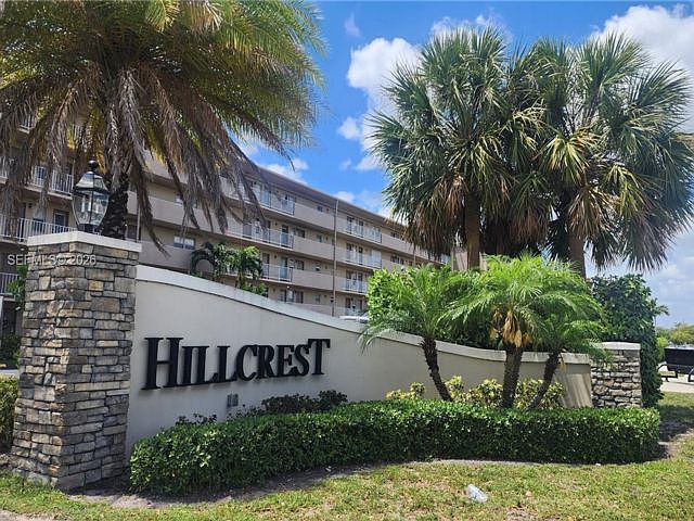1st image of 114-981 Hillcrest Ct #114