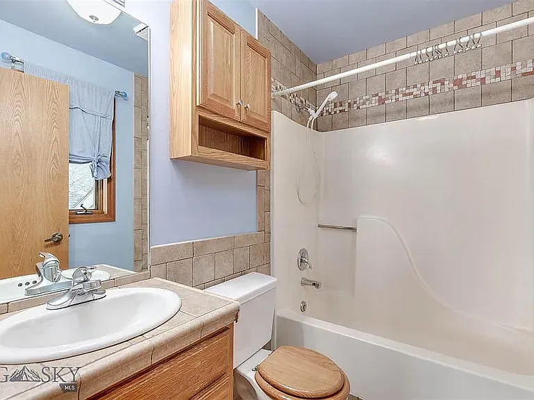515 Flathead Ave — Photo 8