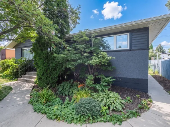 5207 103rd Ave NW, Edmonton, AB T6A 0T1