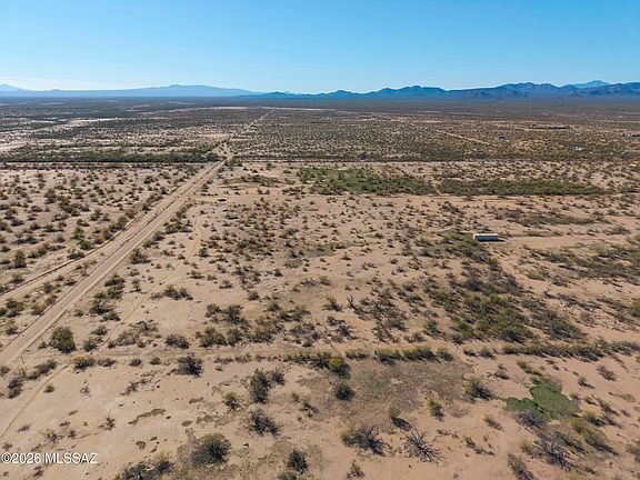 5th image of 4161 N Little Cody Rd