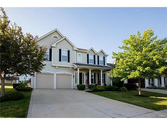 214 Greenshire Ln photo 1