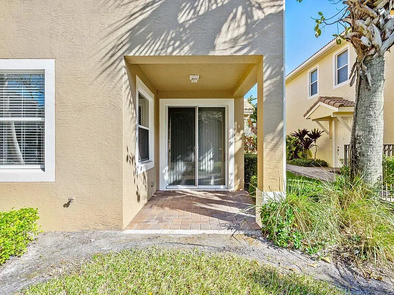 5009 Dulce Ct — Photo 26