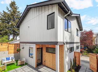 4034 48th Ave SW, Seattle, WA 98116