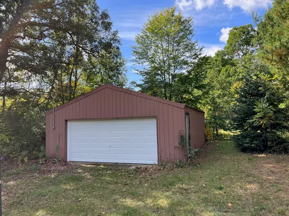 60600 County Road 653, Paw Paw, MI 49079