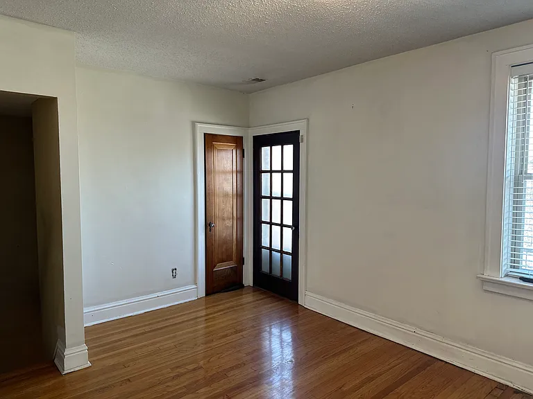 4984 Tholozan Ave #2 — Photo 2
