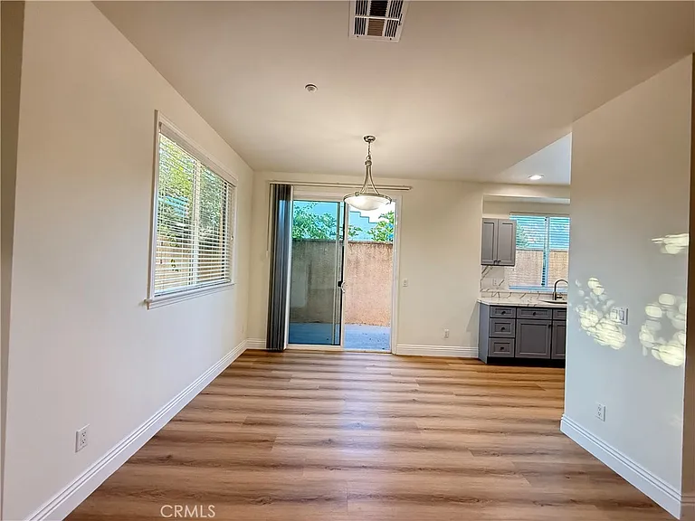 51 S San Gabriel Blvd — Photo 7