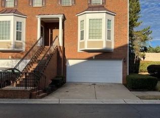 10880 Skyway Dr, Johns Creek, GA 30097