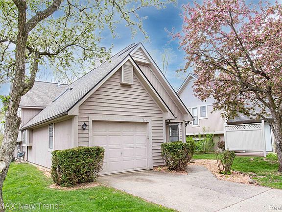 2nd image of 2521 Country Village Ct