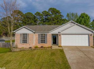 7 Meadow Ridge Loop, Maumelle, AR 72113