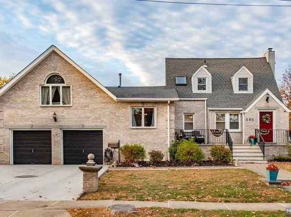 101 S Leswing Ave, Saddle Brook, NJ 07663
