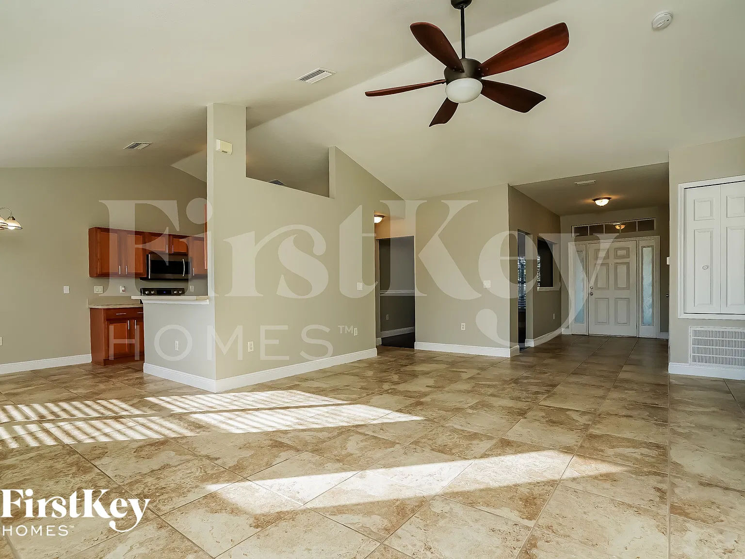 4 bed, 3.0 bath, 2108 sqft, $2,425 — Photo 3