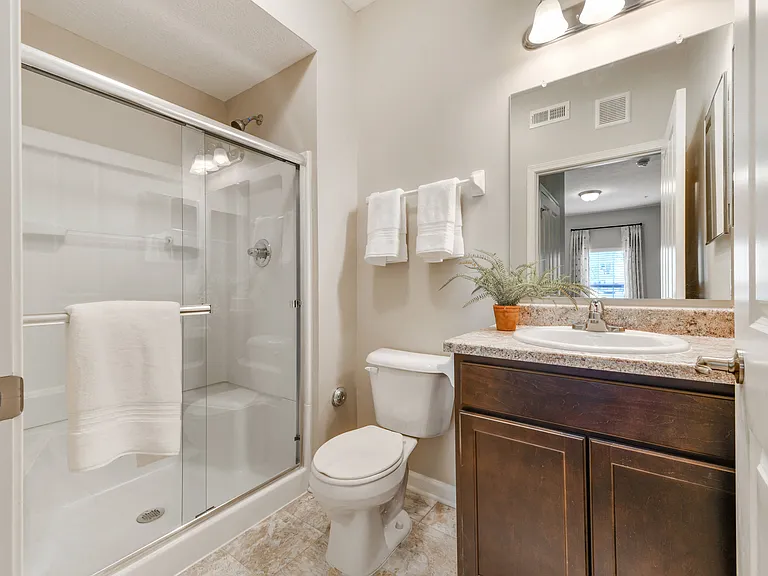 Austin Place Apartments — Photo 11