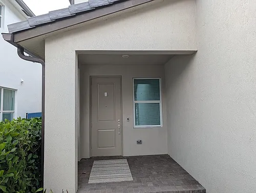 4315 Sylvester Palm Dr Photo 1