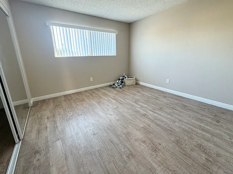 Vista Verde Apartments — Photo 22