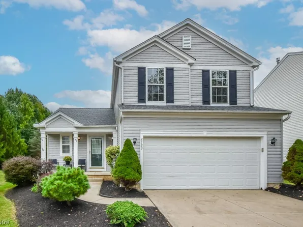 8789 Fenton Ct, Northfield, OH 44067