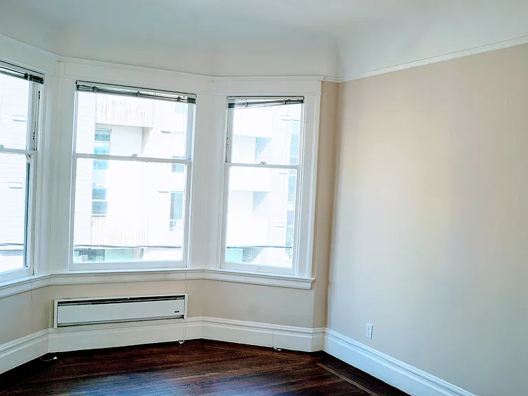335 Oak St #341 — Photo 7