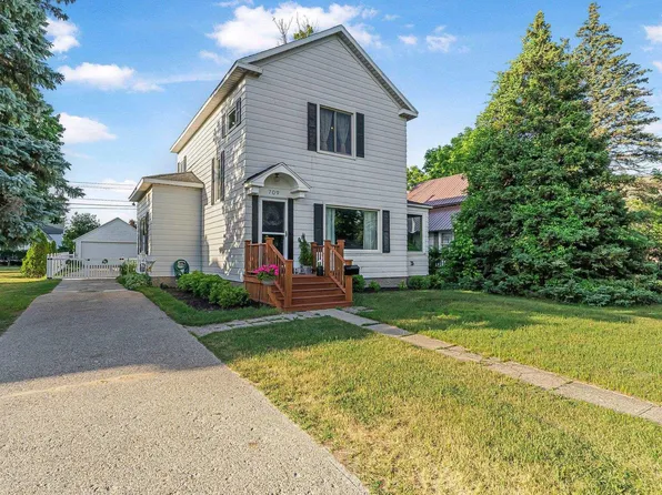 709 E Division St, Cadillac, MI 49601