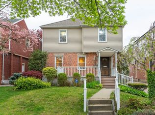 7312 196th St, Fresh Meadows, NY 11366