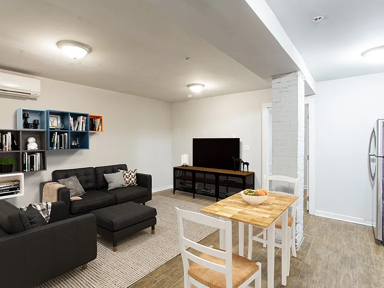 4029 Spruce Street — Photo 7