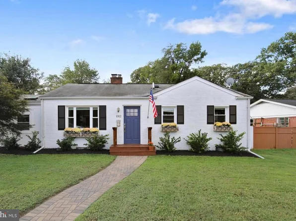1312 McKinley St, Annapolis, MD 21403