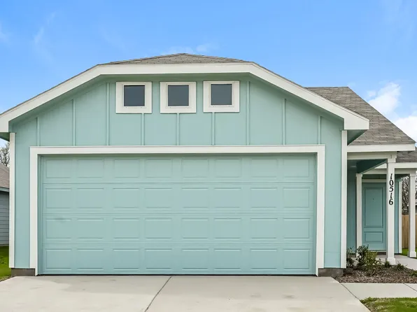 10516 Desert Hawk Cir, Fort Worth, TX 76140