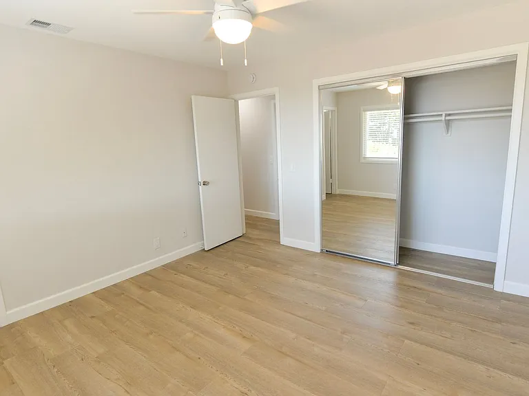 215 Calle Dorado — Photo 17