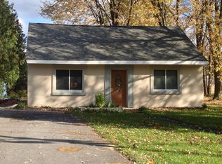 406 Tilden Dr, East Syracuse, NY 13057