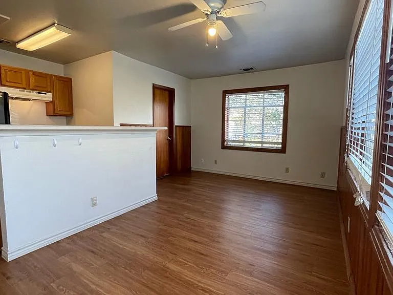 108 Austin St #A — Photo 3