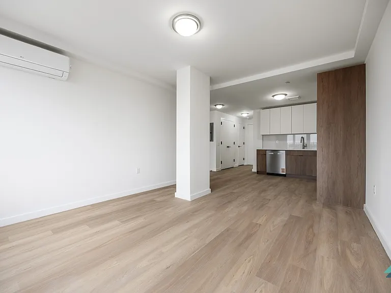 3510 Glenwood Rd #7G — Photo 7
