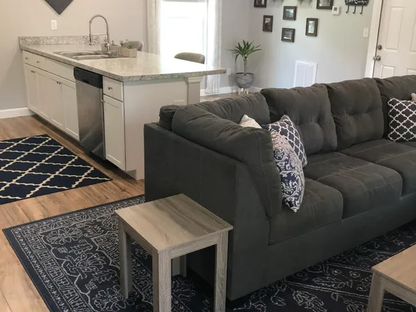 1890 16th St, Orange City, FL 32763