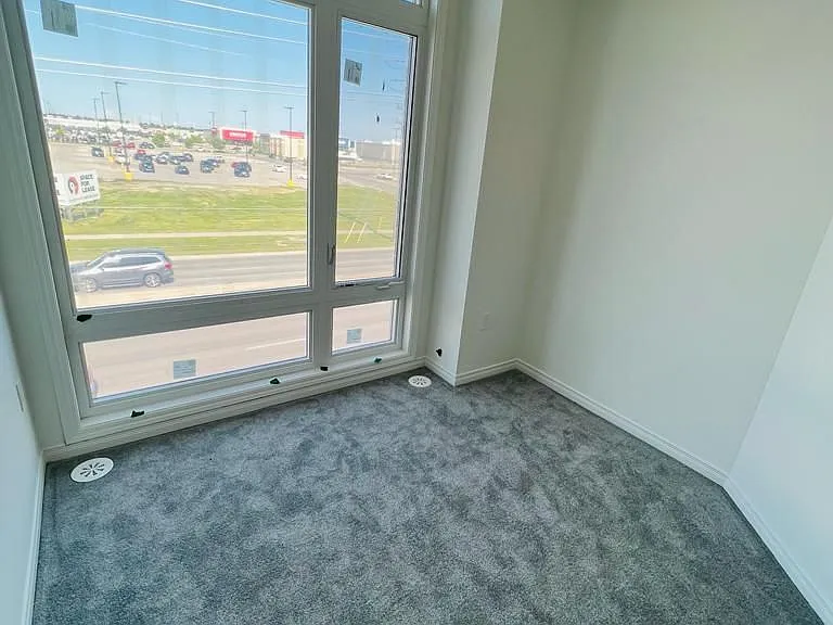 1475 Grand Prairie Path E — Photo 7