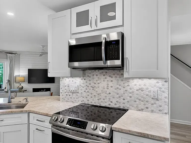1724 Villa Maison — Photo 32