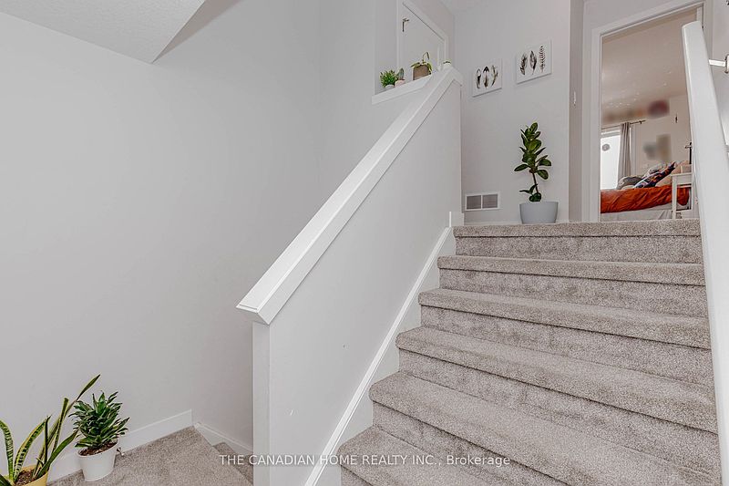 London Townhouse for rent - 3 Bedrooms — photo 36