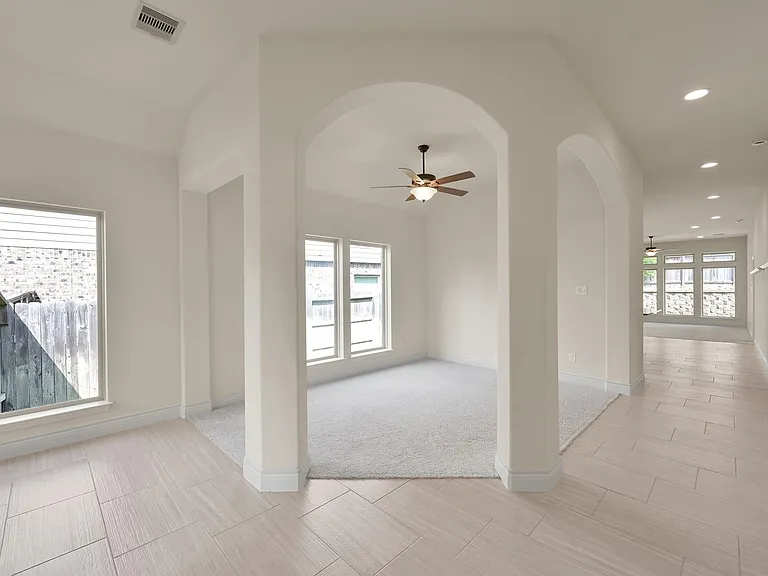 122 Kinnerly Peak Pl — Photo 6