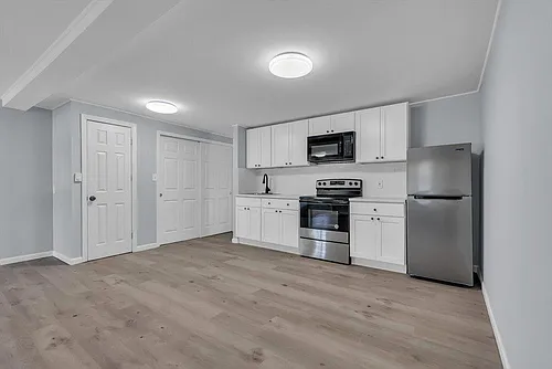 542 Miller Ave #7 Photo 1