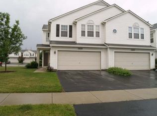 2425 Reflections Dr, Aurora, IL 60502