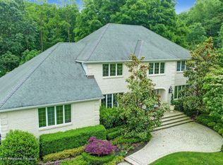 2 S Beers St, Holmdel, NJ 07733