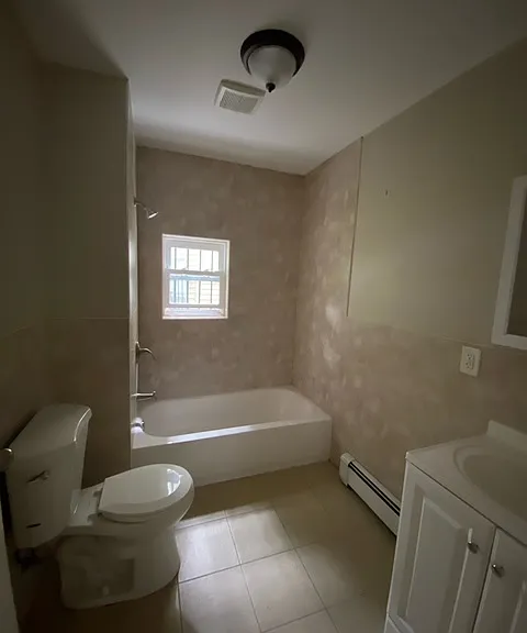 171 Seymour Ave #1 — Photo 5