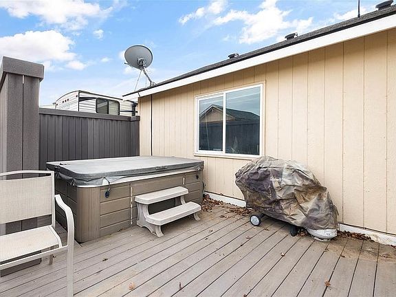 2nd image of 580 Riverstone Dr