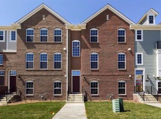 19 Margaret Dr, Schaumburg, IL 60194