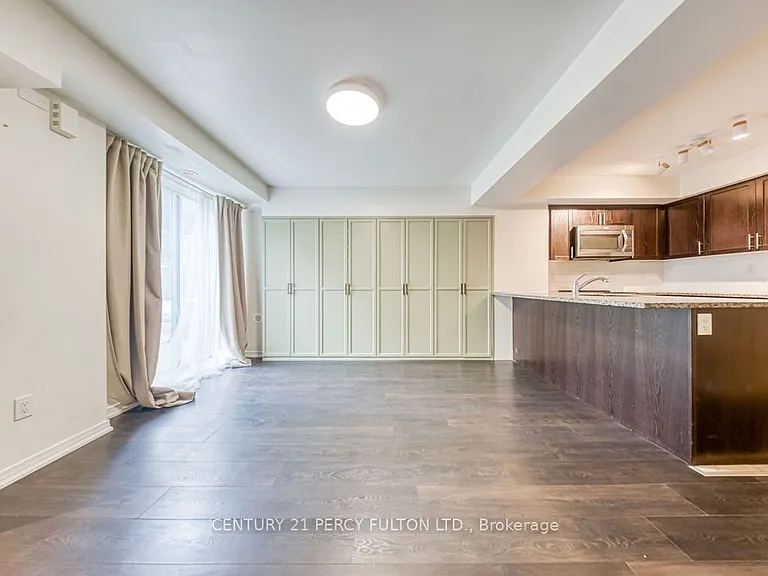 3 Applewood Ln W #103 — Photo 5