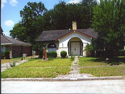1st image of 7711 Eichler Dr