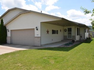 4382 Mariah Dr N, La Crosse, WI 54601